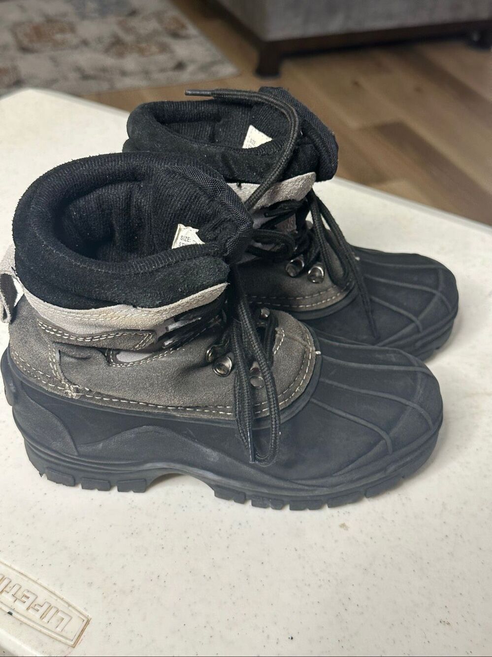 Tamarack Kid's Black Gray Ankle Thermalite DG-001 Duck Snow Boots Size 2